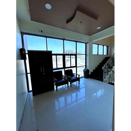 Hotel Dreamland, Somnath Ngoại thất bức ảnh